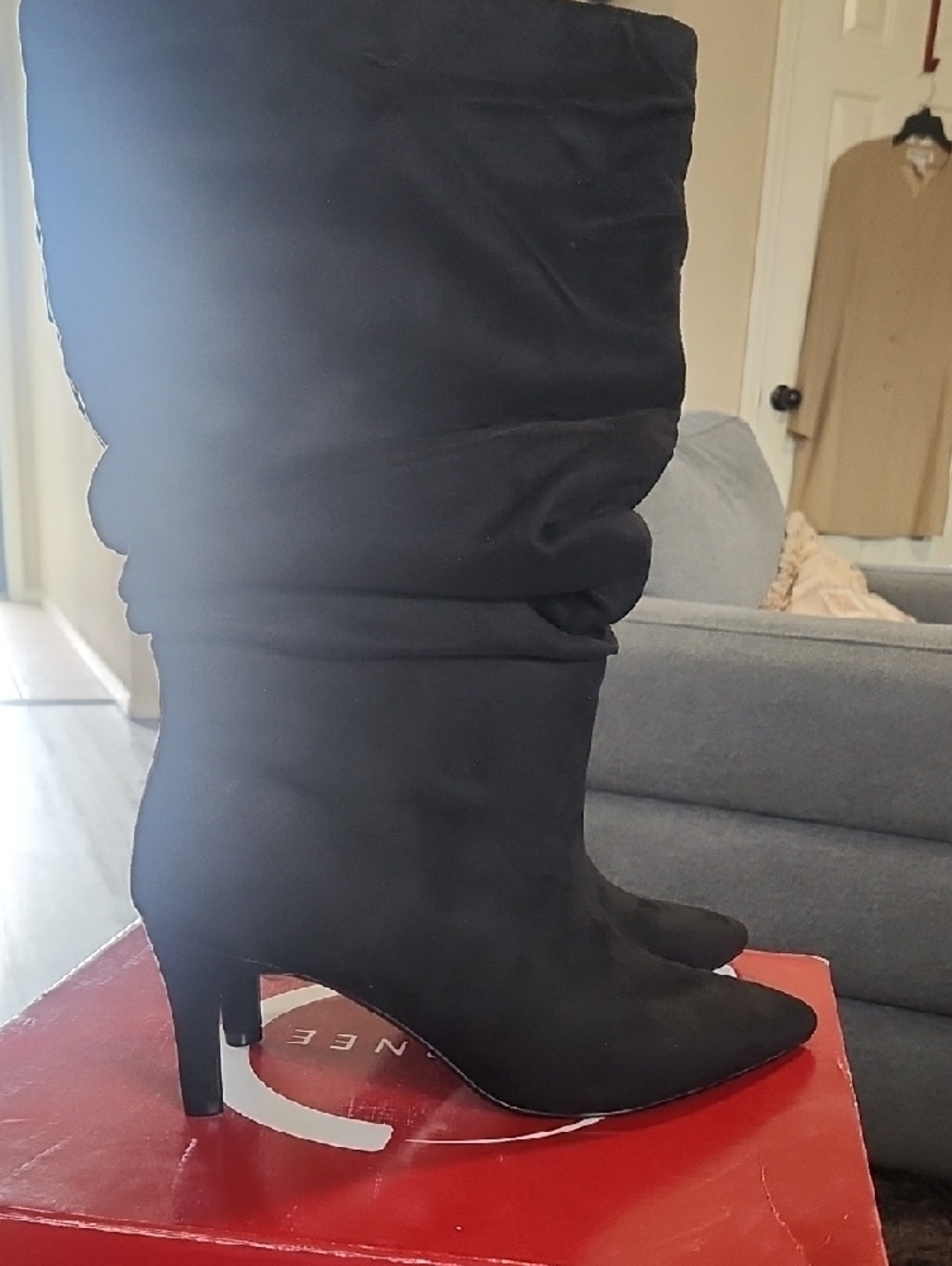 Journee Collection Black Slouchy Pointed Toe Mid-Calf Heeled Boots - Picture 7 of 10